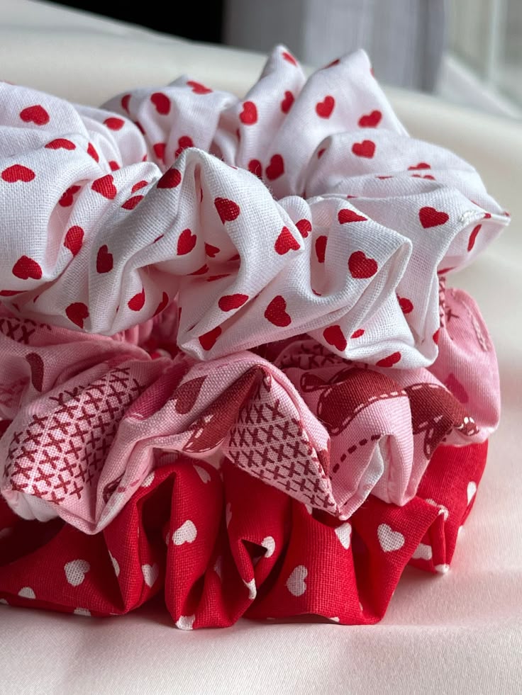 Cute & Chic: Handmade Elegance for Every Day